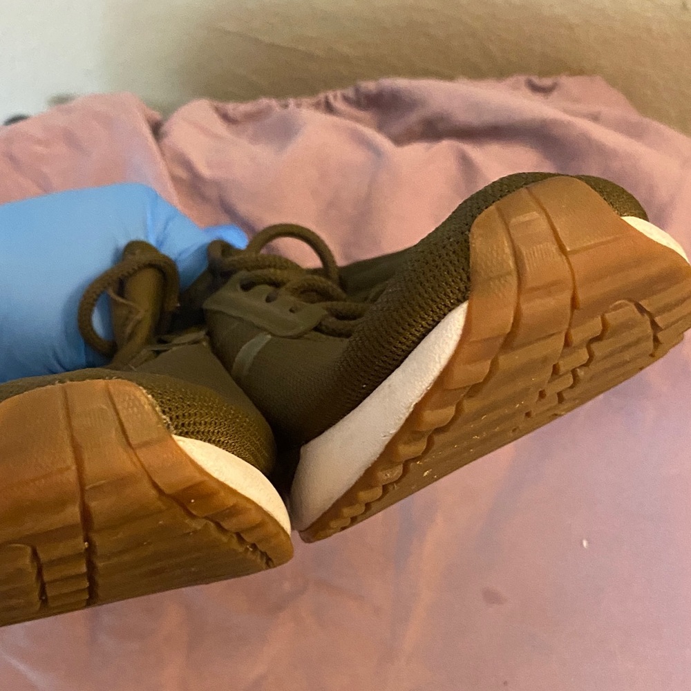Puma Future Street Plus Green and cream size12 - Picture 2 of 11
